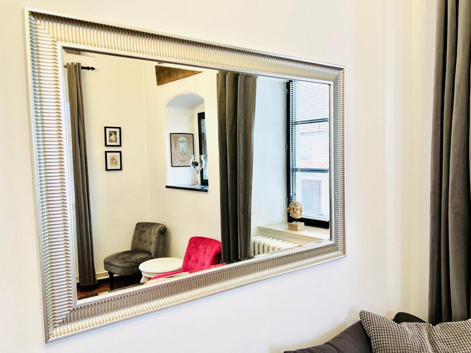 Boutique Apartments U Rolanda, Mikulasske Namesti Зноймо Экстерьер фото